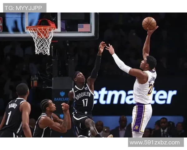 湖人对阵篮网比赛结果及精彩瞬间回顾分析