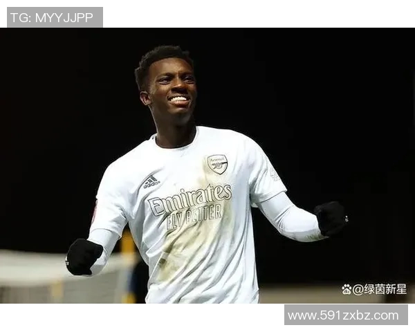 热苏斯在赛场上的崛起与挑战解析他如何成为足球界的新星 热苏斯在赛场上的崛起与挑战解析他如何成为足球界的新星