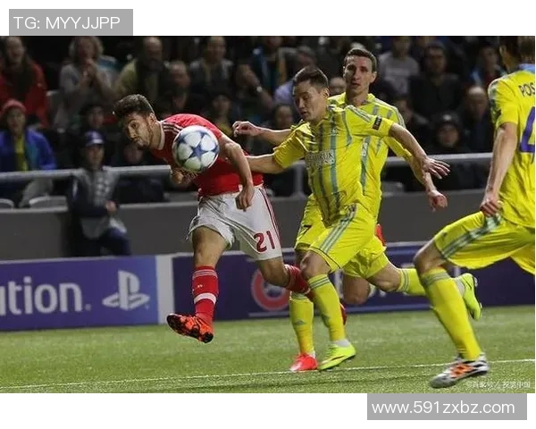 那不勒斯与迪纳摩的激烈对决谁能在欧战中笑到最后