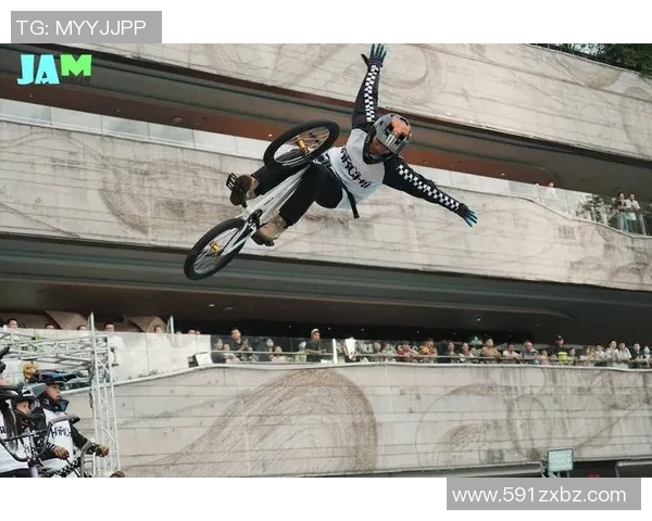 重庆滑板队的拼搏与荣耀极限运动联赛的崛起之路 重庆滑板队的拼搏与荣耀极限运动联赛的崛起之路