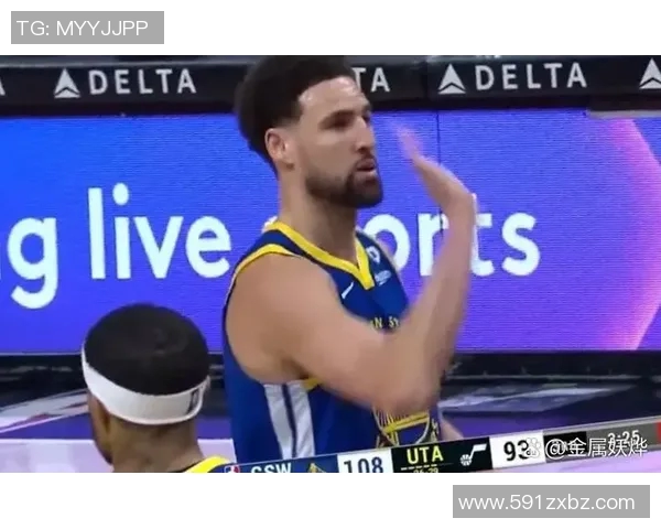 2015年勇士与雷霆激战赛程回顾及精彩瞬间分析