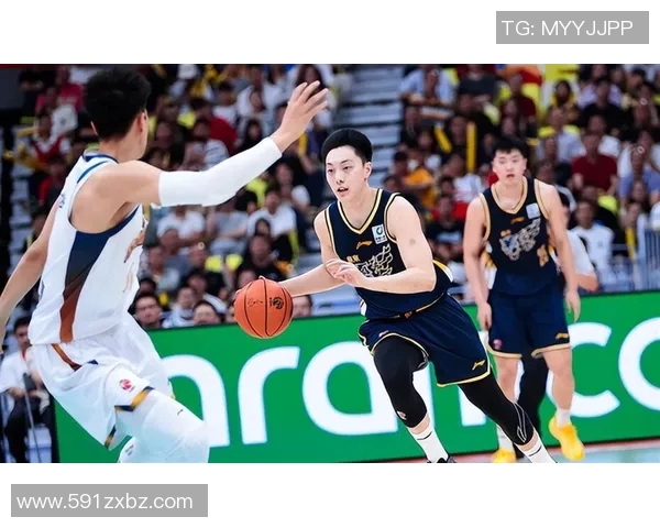 CBA激战深圳队迎战同曦队全力争胜精彩赛事不容错过